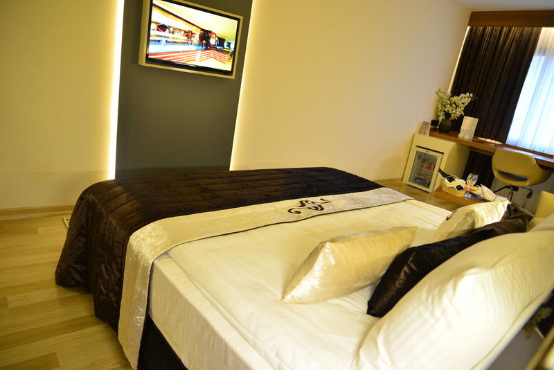 Aksan Hotel Измир Экстерьер фото