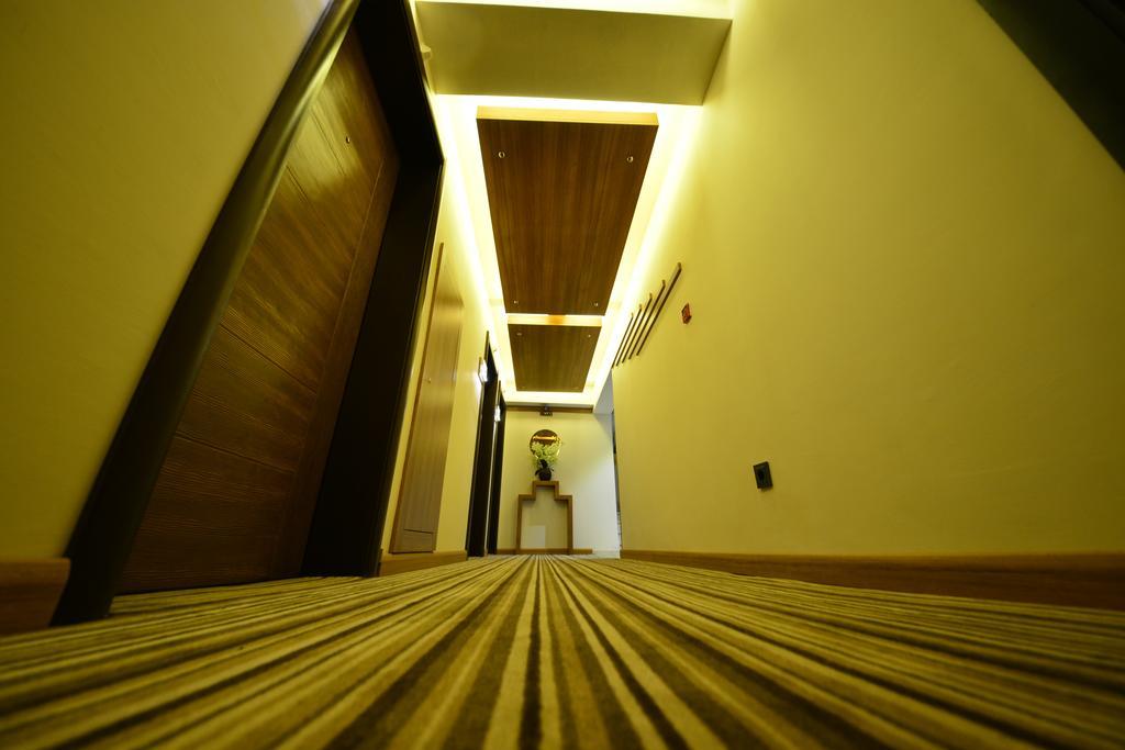 Aksan Hotel Измир Экстерьер фото