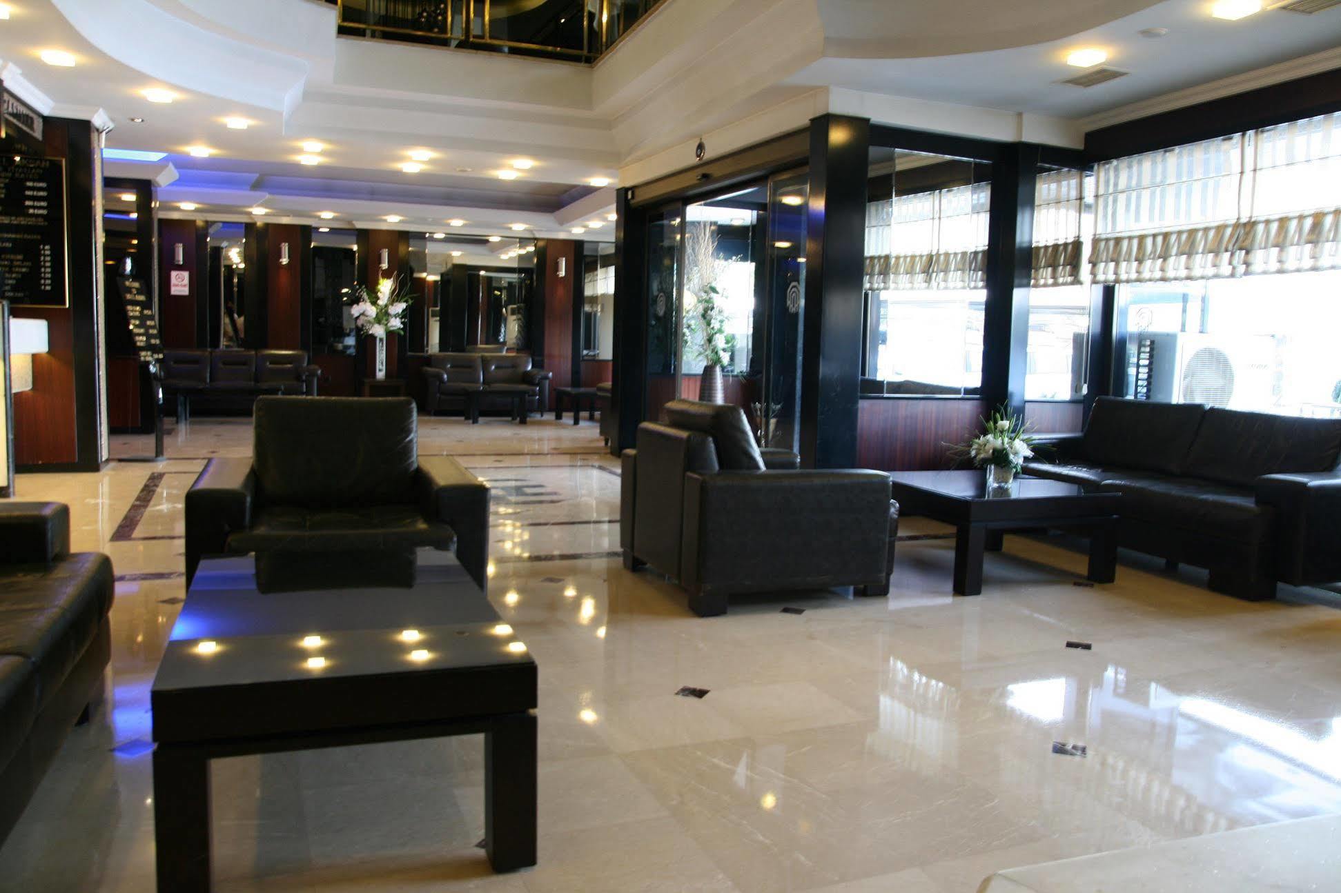 Aksan Hotel Измир Экстерьер фото